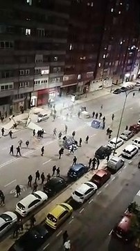 Los disturbios vuelven al barrio de Gamonal, en Burgos, en protesta por las medias contra la pandemia