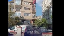 لحظة ضرب زلزال قوي في ازمير بتركيا اليوم 30_10_2020 ( 360 X 640 )