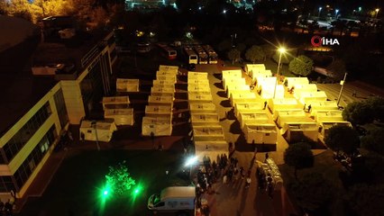 Çadır kentte kalanlar depremin büyüklüğünü anlattı