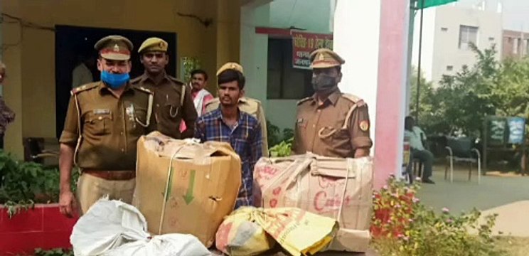 पुलिस ने अवैध पटाखा फैक्ट्री का किया खुलासा, एक आरोपी को किया गिरफ्तार