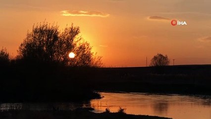Gün batımı kartpostallık görüntüler ortaya çıkardı