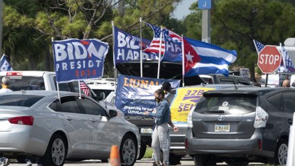 سلطات واشنطن تقيم حواجز لحماية المباني القريبة من البيت الأبيض