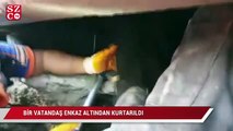 İzmir'de bir vatandaş enkaz altından böyle kurtarıldı
