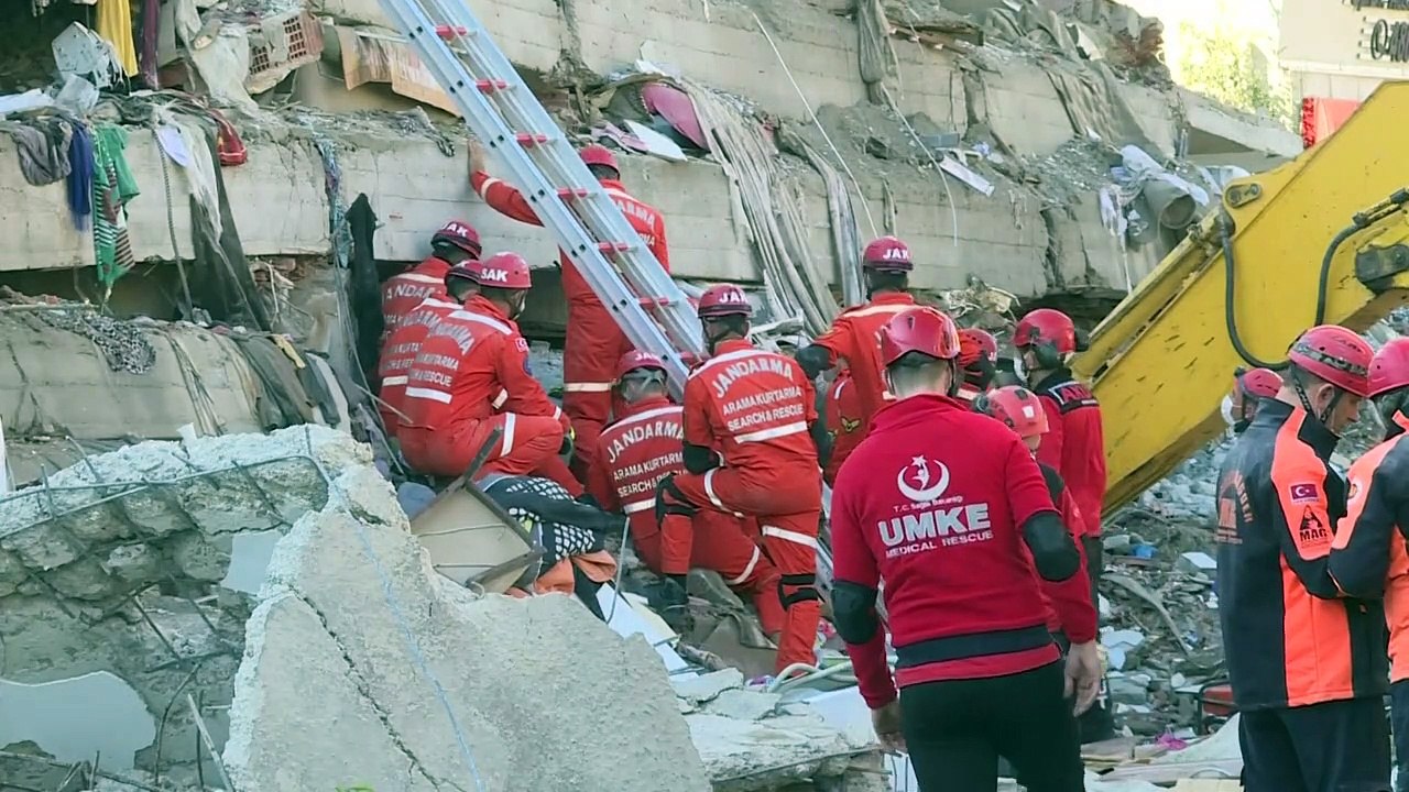 Erdbeben in der Ägäis: Viele Tote und hunderte Verletzte