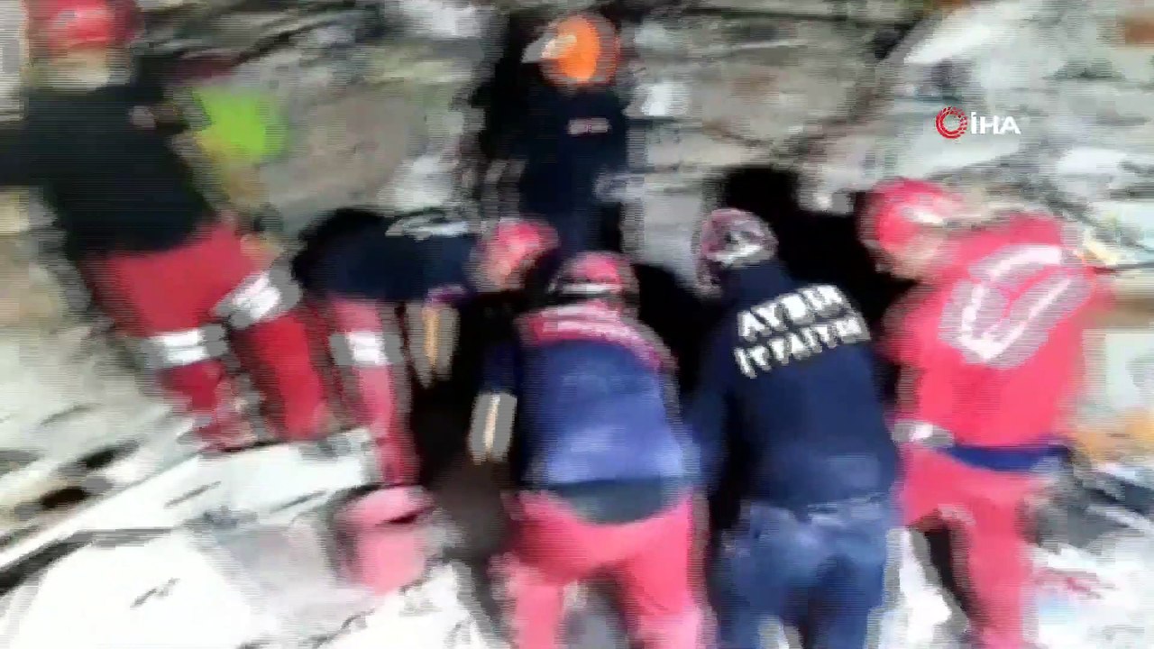 Aydın Büyükşehir Belediyesi Arama Kurtarma Ekibi, Deprem Bölgesinde Çalışmalara Destek Veriyor