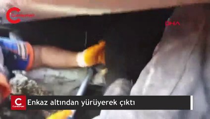 O anlar kamerada; Enkazdan yürüyerek çıktı