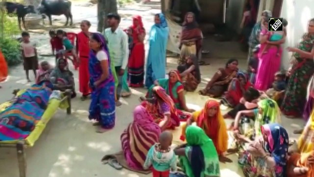 अमेठी में दलित ग्राम प्रधान के पति को जिन्दा जलाया, 3 आरोपी गिरफ्तार 2 की तलाश जारी