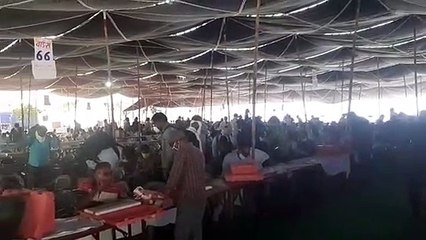 शाम को ही पहुंच गए मतदान दल, बूथ किए तैयार