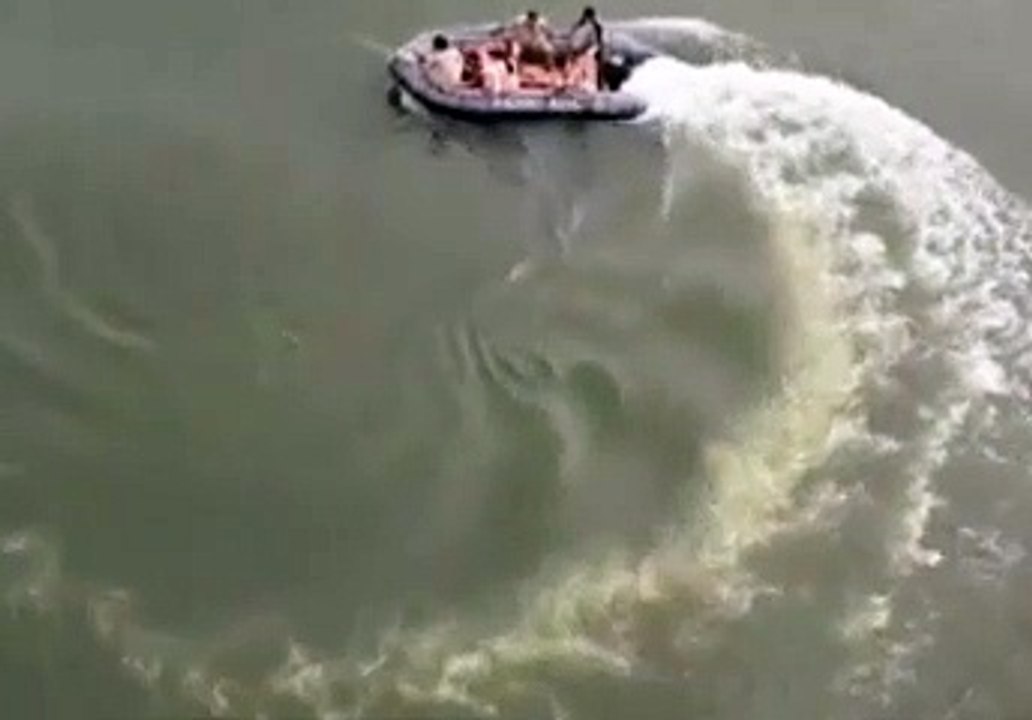 एक हफ्ते पहले नदी में डूबे युवक का नहीं चल सका कोई पता