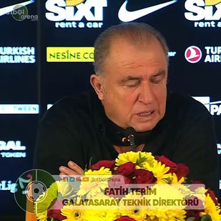 Fatih Terim. "Diagne daha yüksek performans vermeli. O yüzden oyundan çıkardım"