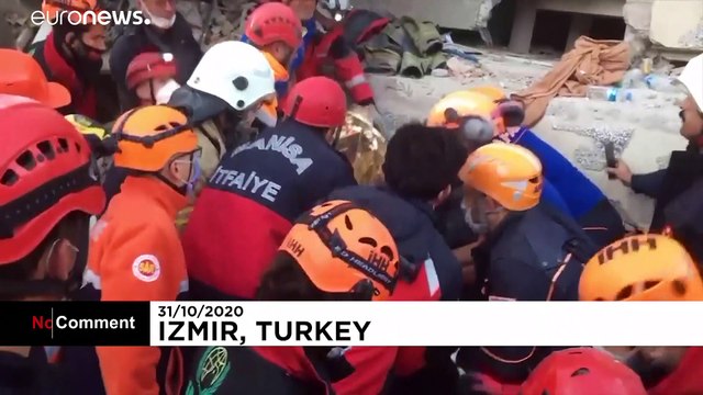 ویدئو؛ نجات یک نوجوان از زیر آوار، یک روز پس از زلزله در ترکیه