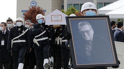 Mesut Yılmaz son yolculuğuna uğuranıyor