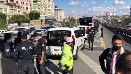 Metrobüs yayaya çarptı