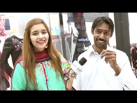 آپ ایک جگہ بیٹھے بیٹھے سیڑھیوں سے اوپر اور سیڑھیوں سے نیچے کیسے جاسکتے ہیں؟