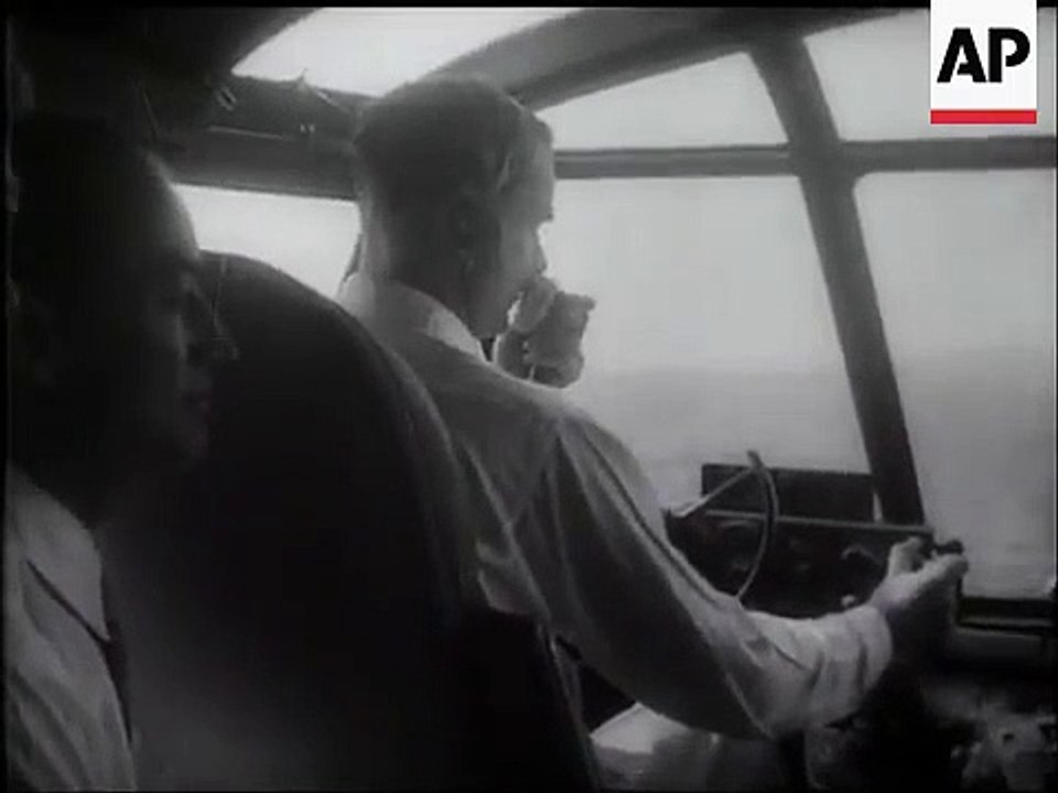 The Spruce Goose test flight