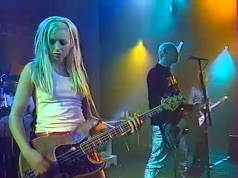 Smashing Pumkins : Bullet With Butterfly Wings - live @Nulle Part ailleurs 1995