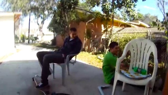 Algunas Bromas Pesadas Que Salieron Mal. (480p_30fps_H264-128kbit_AAC)