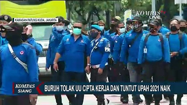 Demo Buruh Tolak UU Cipta Kerja dan Tuntut Upah 2021 Naik