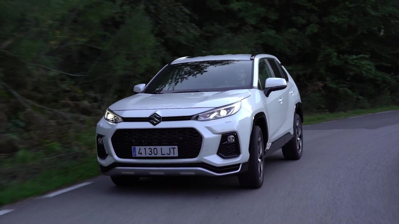 Suzuki ACROSS Driving Video