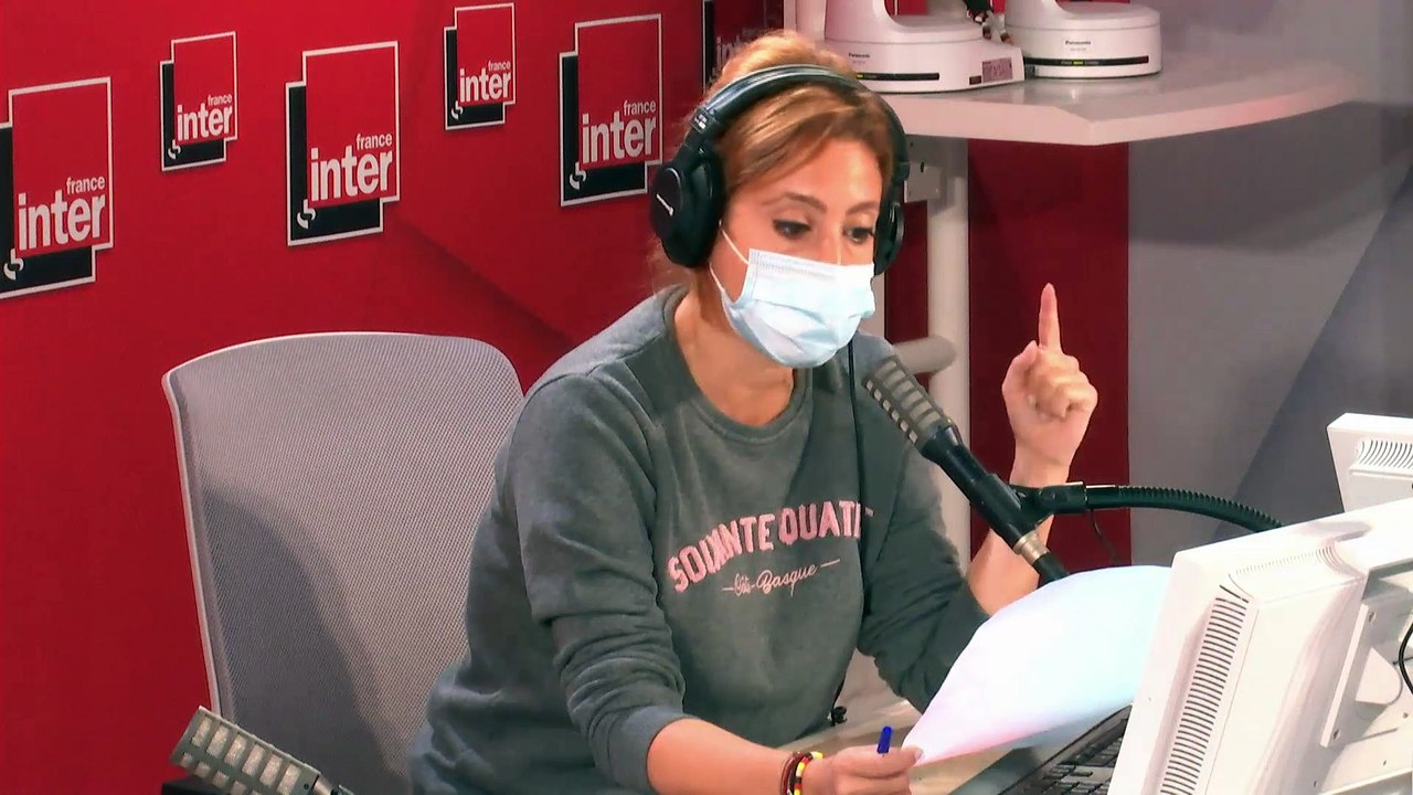 Emmanuel Carrère : "C'est terrible cette question des commerces essentiels"