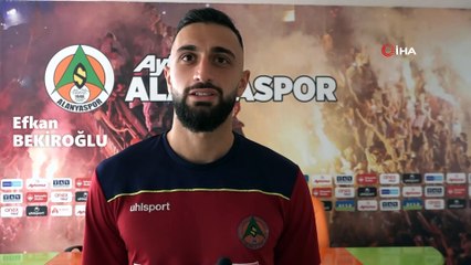 Alanyasporlu futbolculardan lösemili çocuklara destek