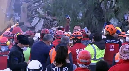 Séisme en mer Egée : une fillette retrouvée vivante ce lundi à Izmir