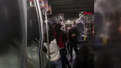Metrobüste dehşet anları; kamerada!
