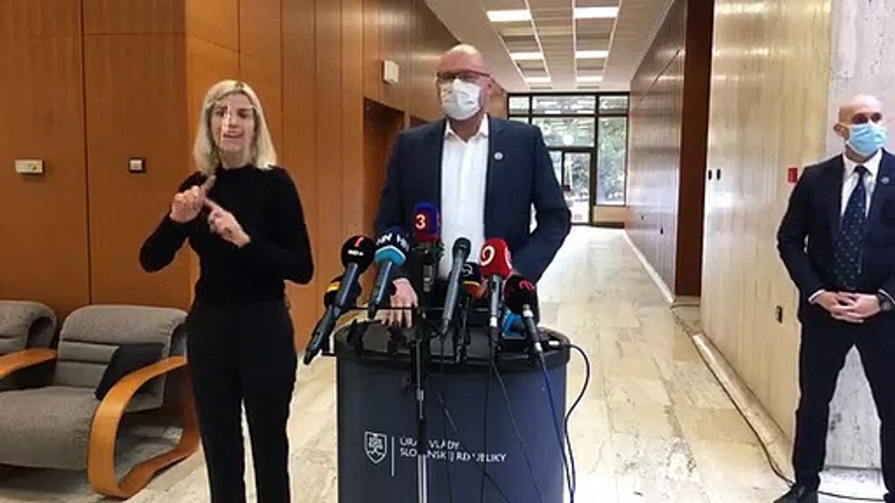 ZÁZNAMN: Brífing ministra hospodárstva R. Sulíka