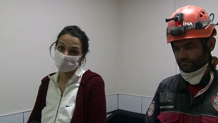 Enkaz altında 9 saatlik ölüm kalım savaşı: Sadece birbirimizi duyduk