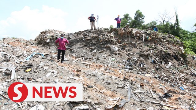 Taman Bukit Kempas back to being an illegal dumping ground