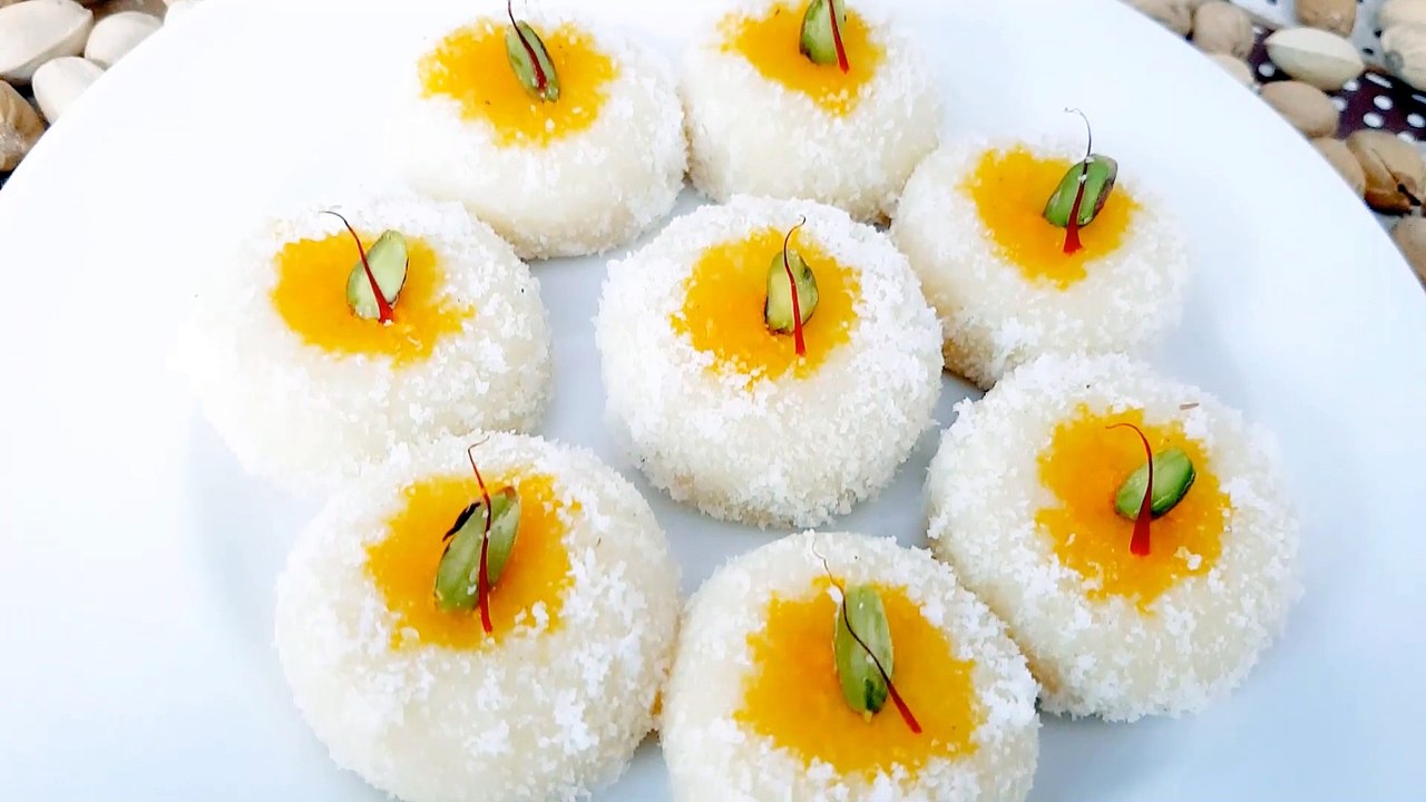 coconut peda recipe - ना घी ना चाशनी 10 मिनट में स्वादिष्ट मिठाई Coconut Ladoo Peda | Coconut Peda Recipe | Chef Amar
