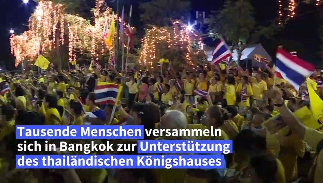 Tausende Unterstützer feiern Thailands König in Bangkok
