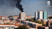 Incendio en la azotea de un edificio de Ciudad Lineal (Madrid)