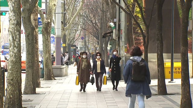 [날씨] 찬 바람 쌩쌩, 초겨울 추위...강원 산간 올가을 첫눈 / YTN