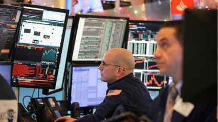 Dow Up 423, Rebound From Worst Since March