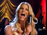 Jessica Simpson - I Saw Mommy Kissing Santa Claus (Live @ Nick & Jessica's Family Christmas Special 2004) (2004/12/01) HQ