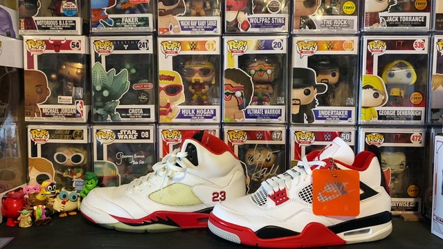AIR JORDAN 4 FIRE RED ON FEET SNEAKER REVIEW WITH SIZING BEST REVIEW ON YOUTUBE WITH DJ DELZ