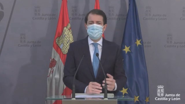 El presidente de Castilla y León anuncia el cierre de la hostelería, centros comerciales y deportivos a partir del viernes