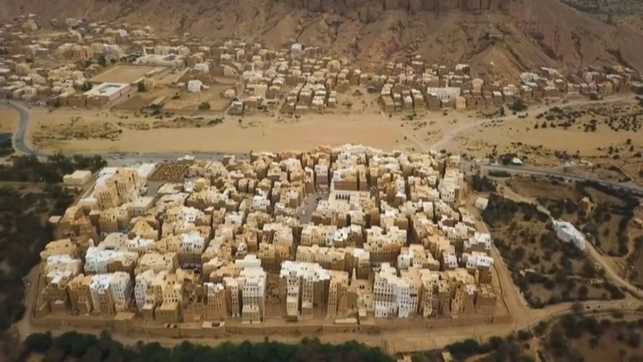Ancient city on brink of collapse
