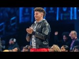 Chiefs QB Patrick Mahomes lobbies for Toronto Raptors to play in Kansas
