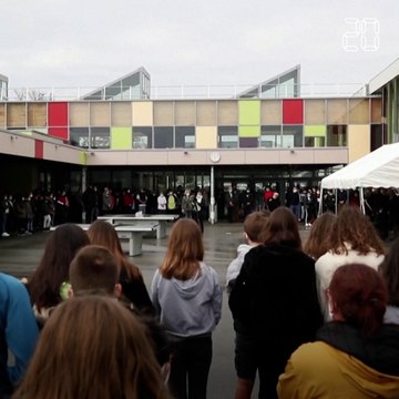 Hommage à Samuel Paty: Une minute de silence respectée dans les établissements scolaires