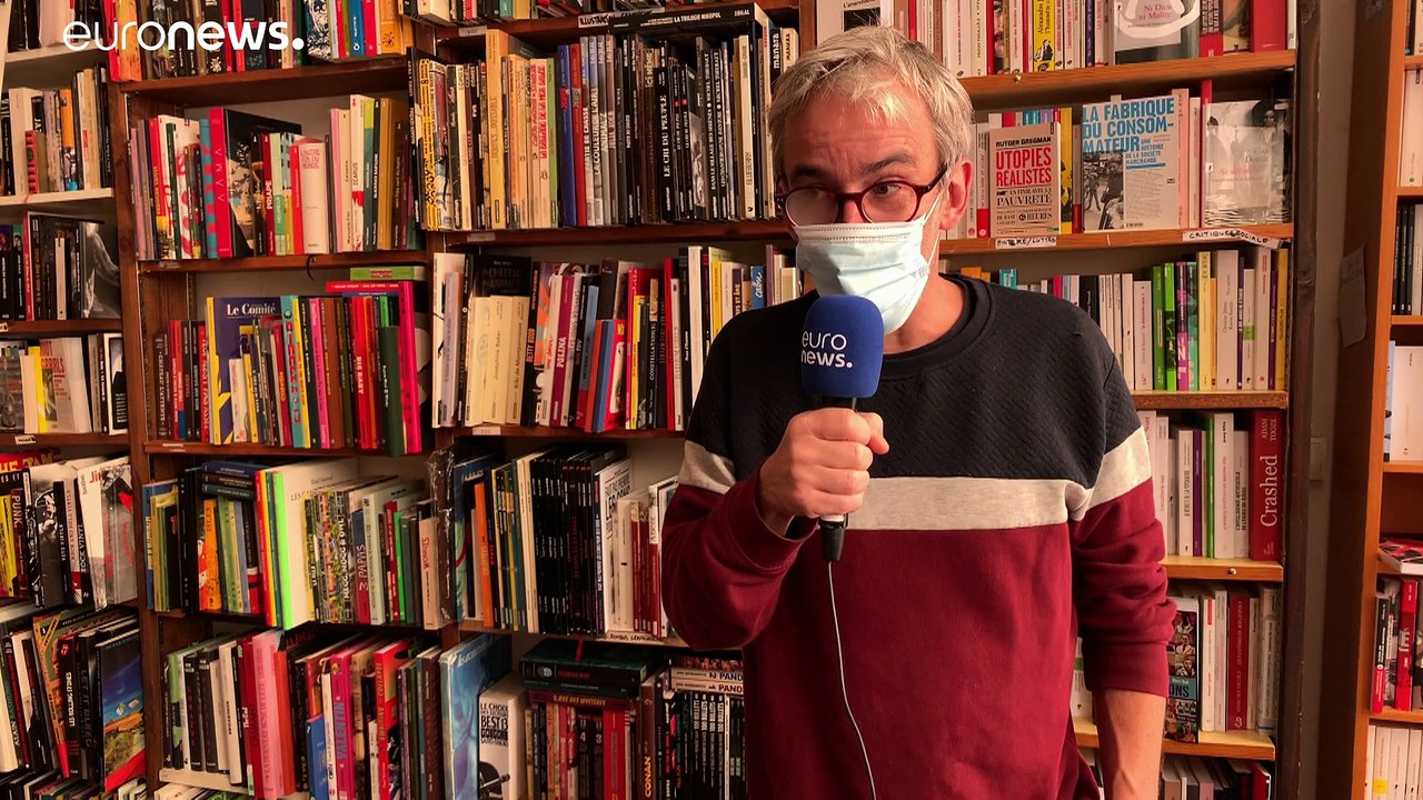 Bücher nicht essentiel?