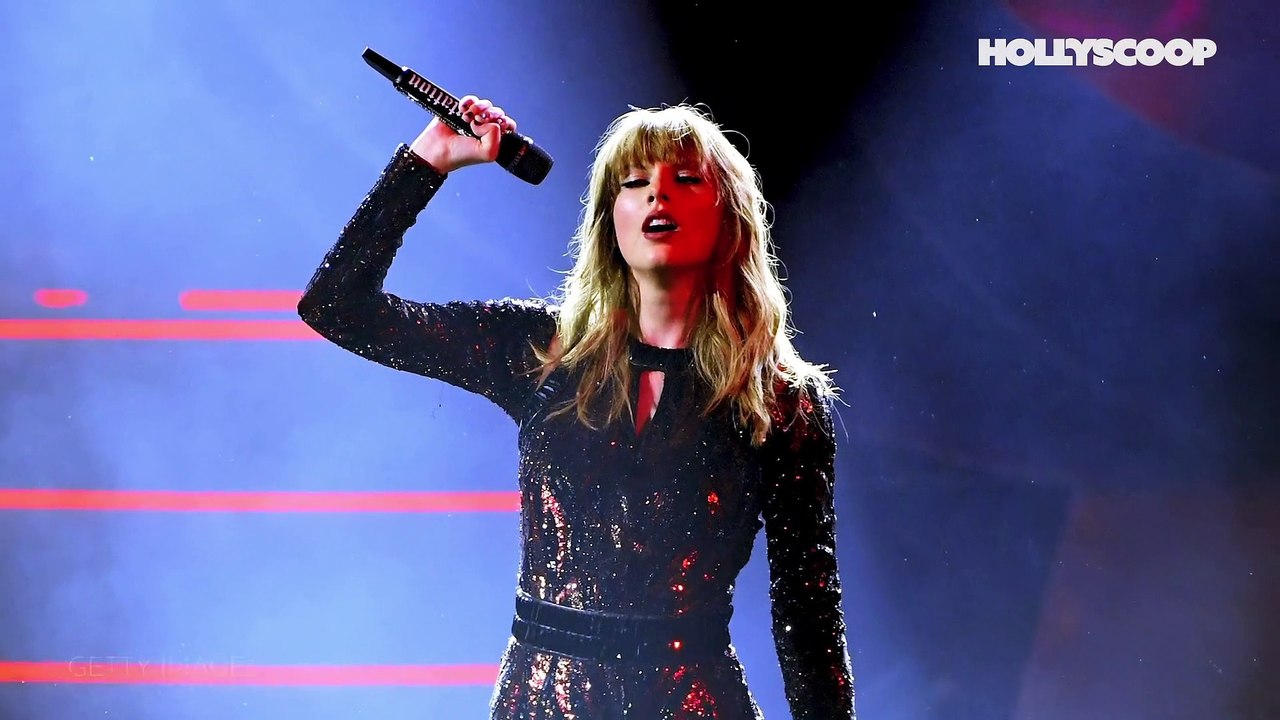 Taylor Swift Helps FANS STRESSED OUT About The US Elections!