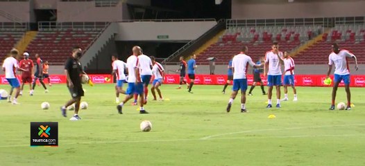 td7-Blanco-el-unico-que-repitió,-navas-fue-llamado-pero-un-dolencia-lo-pone-en-duda-061120