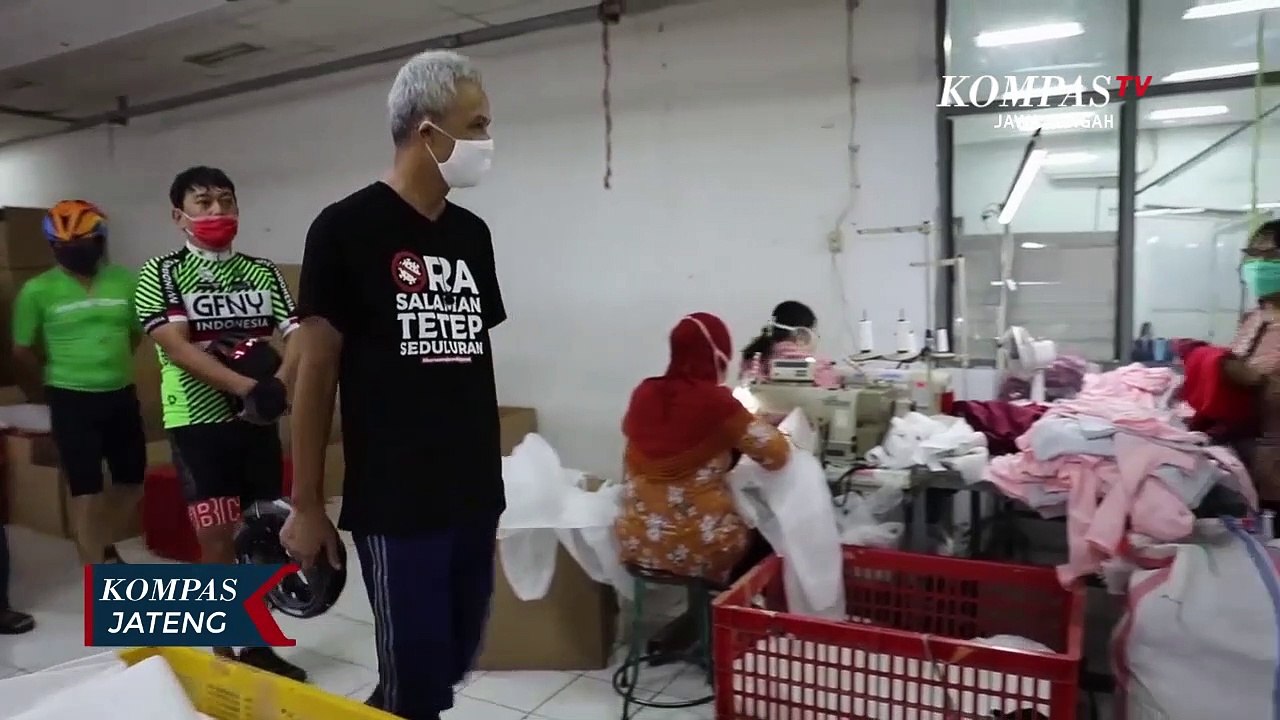 Ganjar Minta Apindo Tak Khawatir Munculnya PHK...