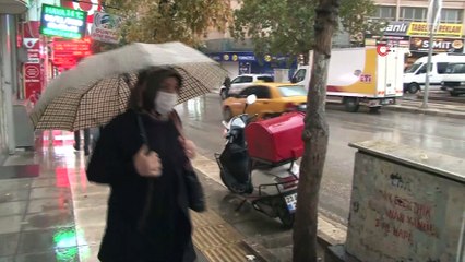 Elazığ’da sağanak yağış etkili oluyor