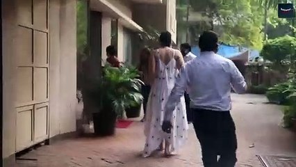 Kareena Kapoor's Unrecognizable SHOCKING Transformation Weight Gain Due To PREGNANCY