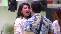 Bigg Boss 14; Pavitra Punia ने Eijaz Khan को लड़ाई के दौरान दी गंदी गाली |FilmiBeat