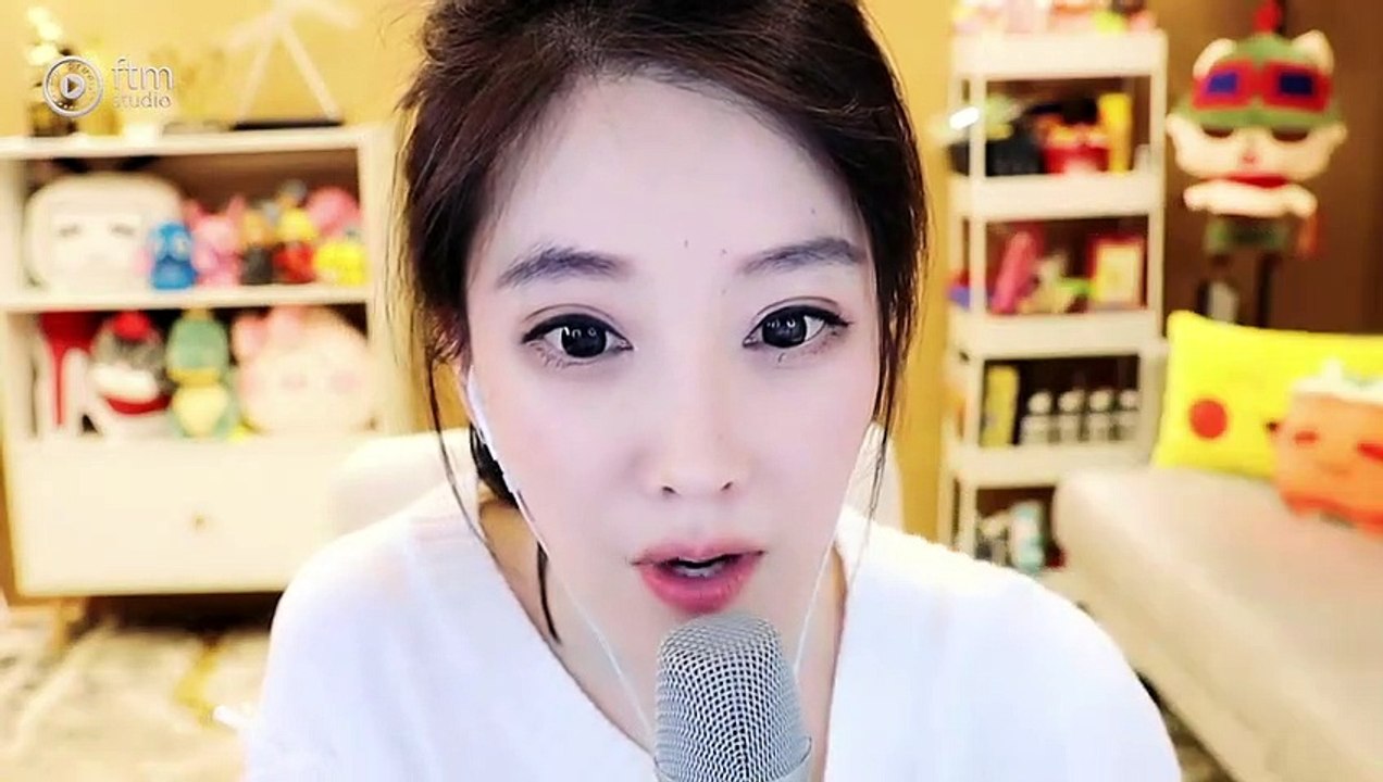 馮提莫 》靠近聊一點 Timo close up chat clips