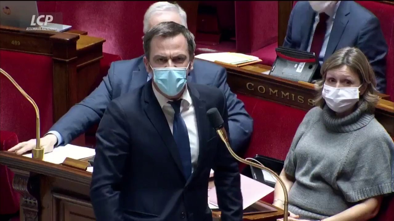 "C'est ça la réalité de nos hôpitaux, si vous ne voulez pas l'entendre, sortez d'ici !": le coup de sang d'Olivier Véran face à l'Assemblée national